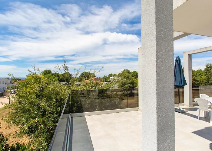 Olea Novigrad * Novigrad Istria