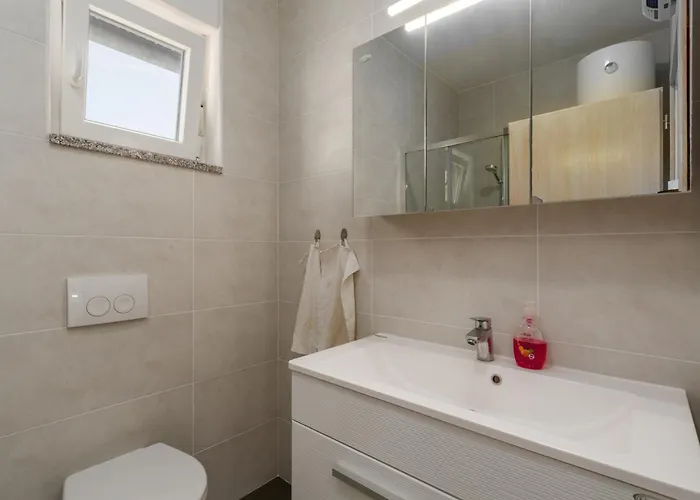 Olea Novigrad Novigrad Istria